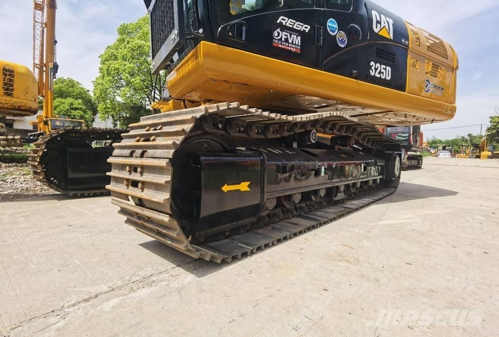 CAT 325 D 履带挖掘机
