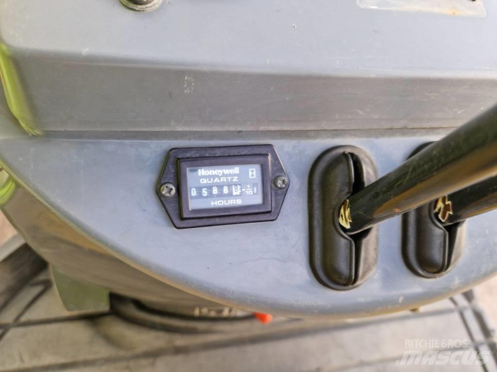 Yanmar Vio 12 小型挖掘机