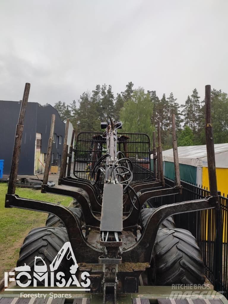 Timberjack 810B 底盘和悬架