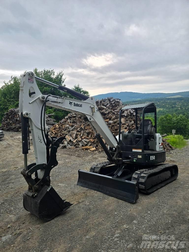 Bobcat E 50 小型挖掘机
