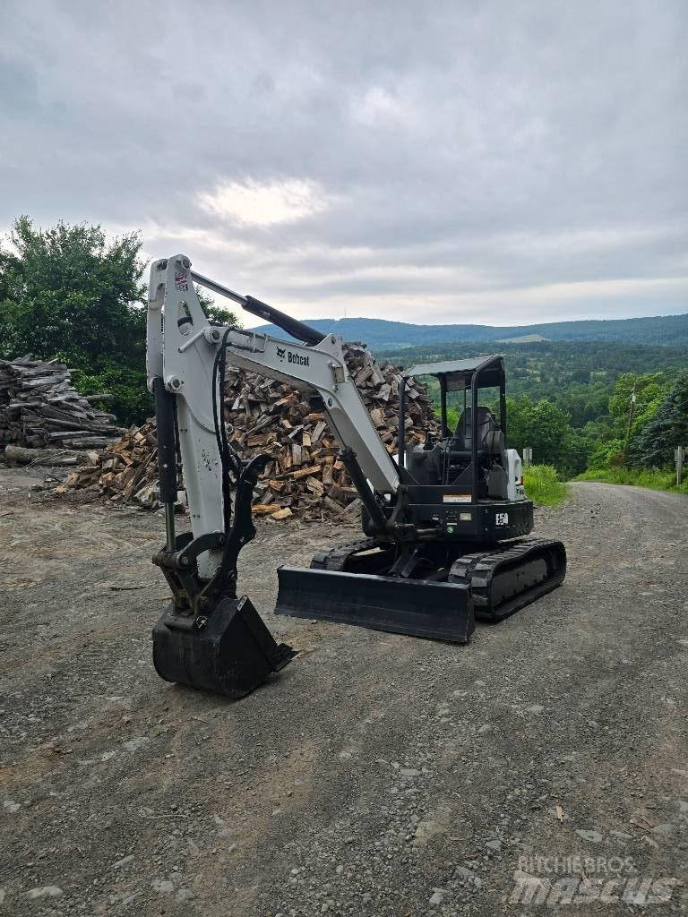 Bobcat E 50 小型挖掘机