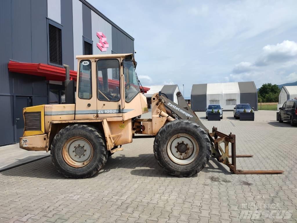 Zettelmeyer ZL1002 轮式装载机