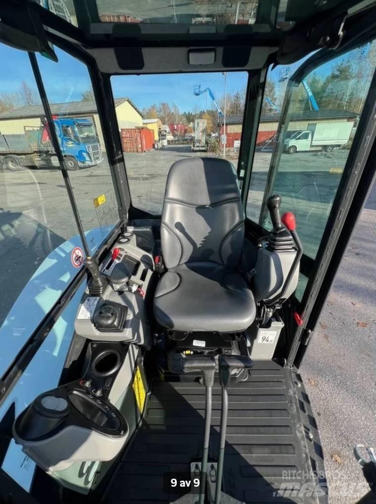 Bobcat E 35 小型挖掘机