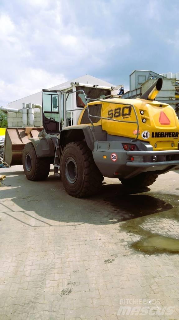 Liebherr L 580 轮式装载机