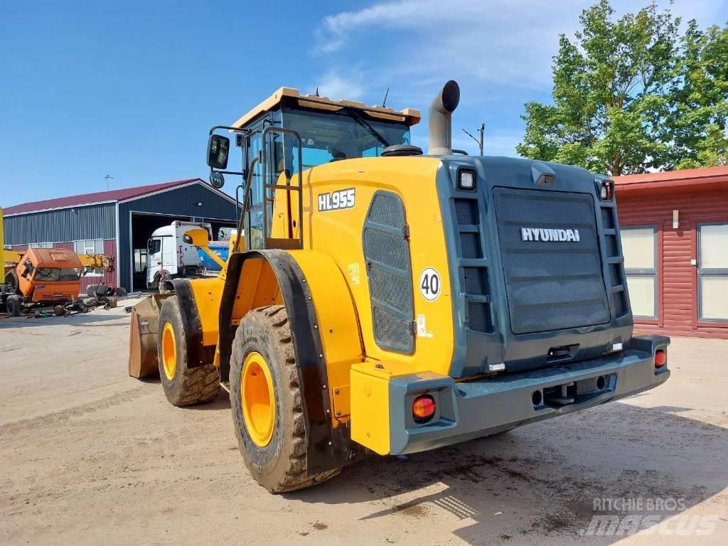 Hyundai HL 955 轮式装载机
