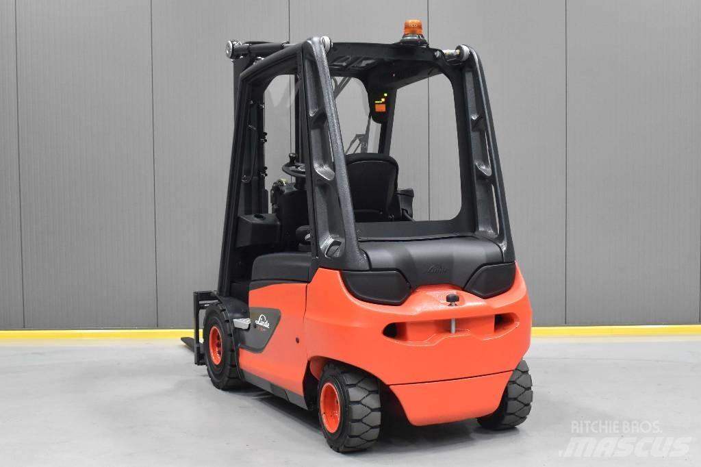 Linde E 30-01 电动叉车