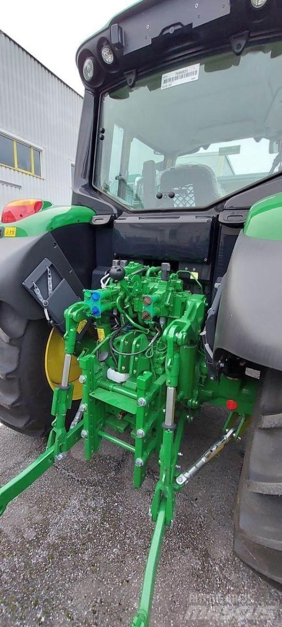 John Deere 6090m 拖拉机/农用车