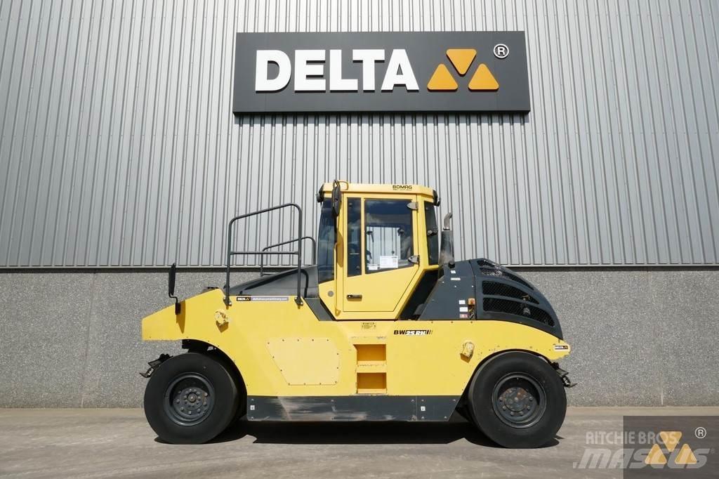 Bomag BW25RH 胶轮压路机