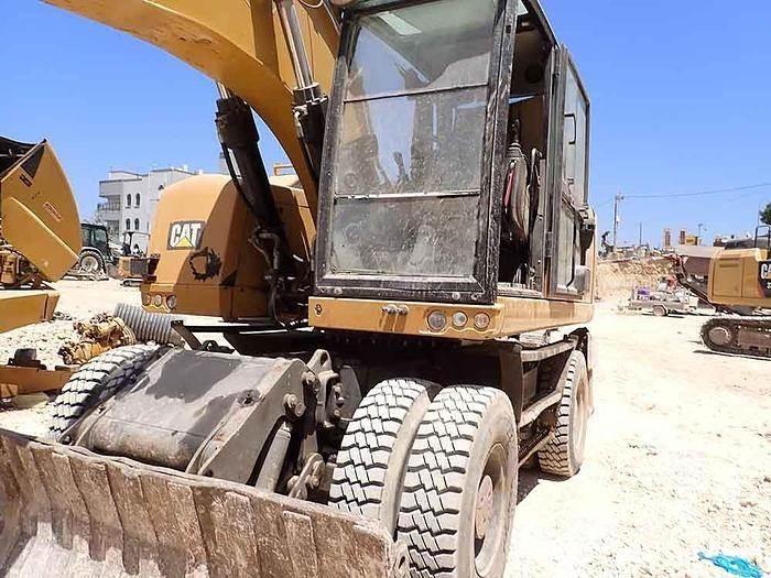 CAT M320F 特种挖掘机
