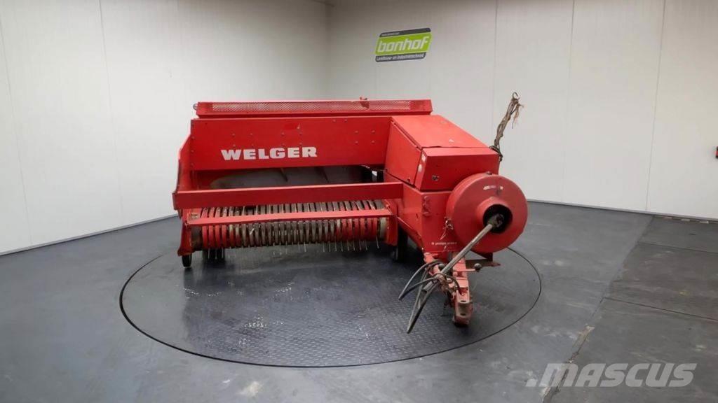 Welger AP 830 方捆打捆机