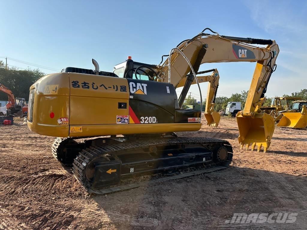 CAT 320DL 履带挖掘机