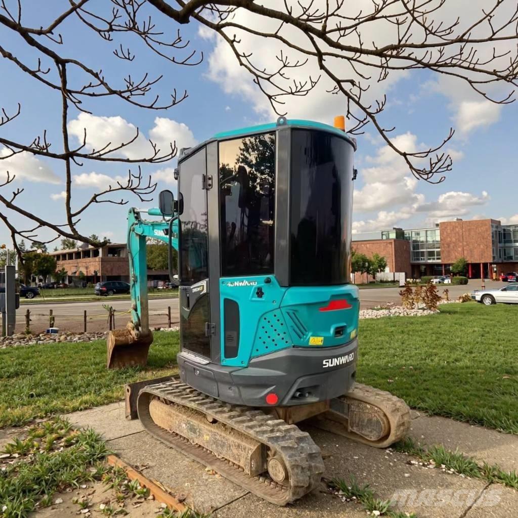 Sunward SWE 25 UF 小型挖掘机