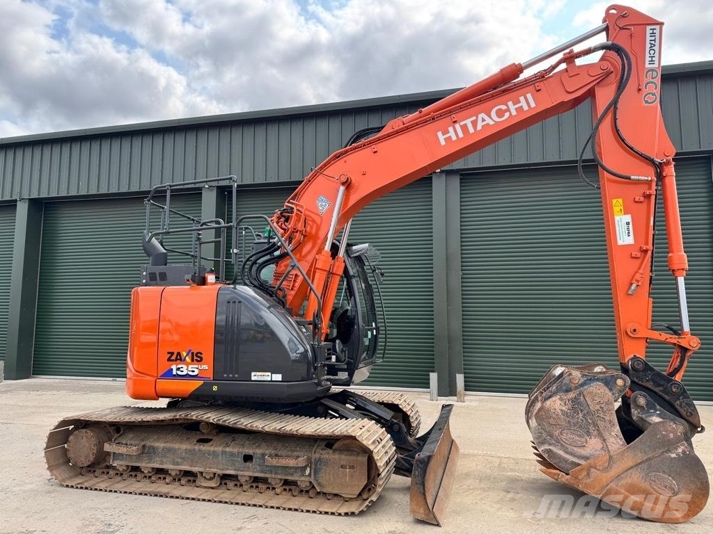 Hitachi ZX 135USBL-6 履带挖掘机