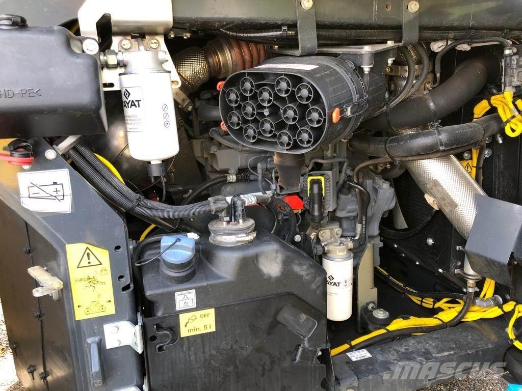 Bomag BW 174 AP-4v 双轮压路机