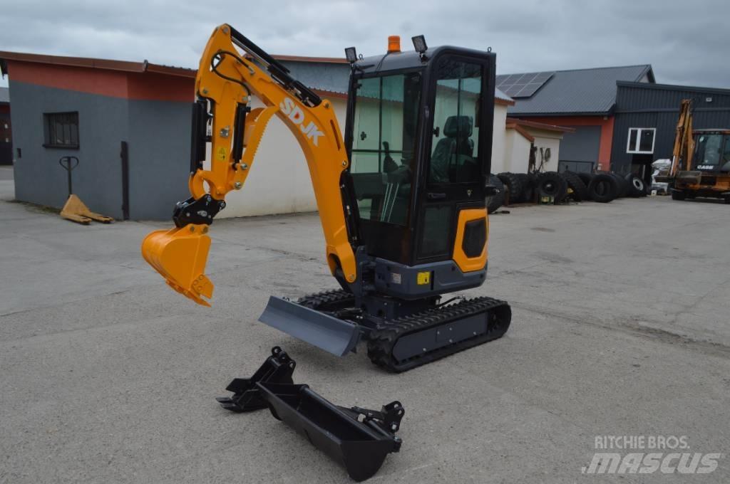 Kubota JKW-18 小型挖掘机