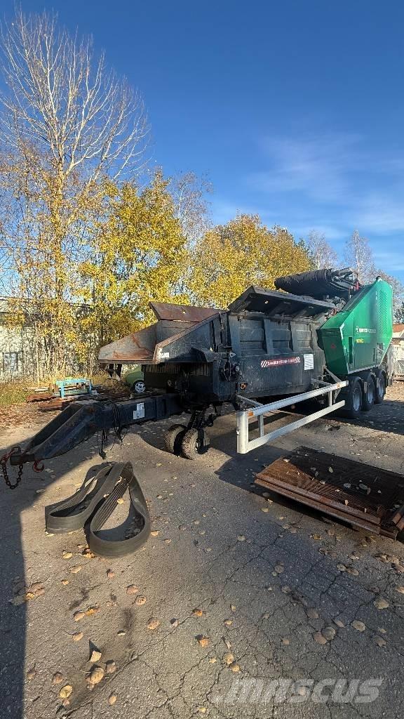 Komptech Axtor 6210 木材削片机