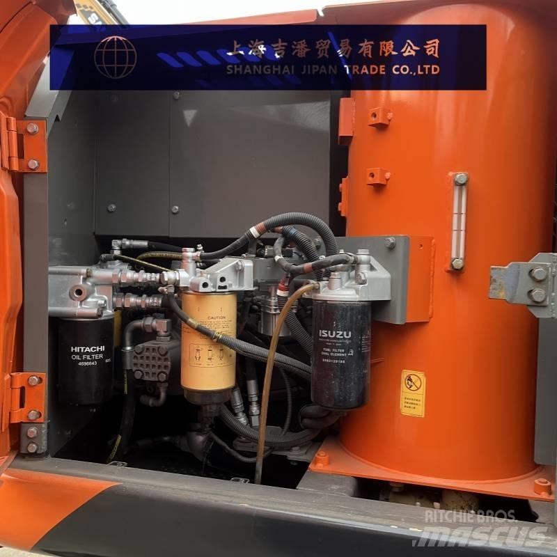 Hitachi ZX 130 履带挖掘机