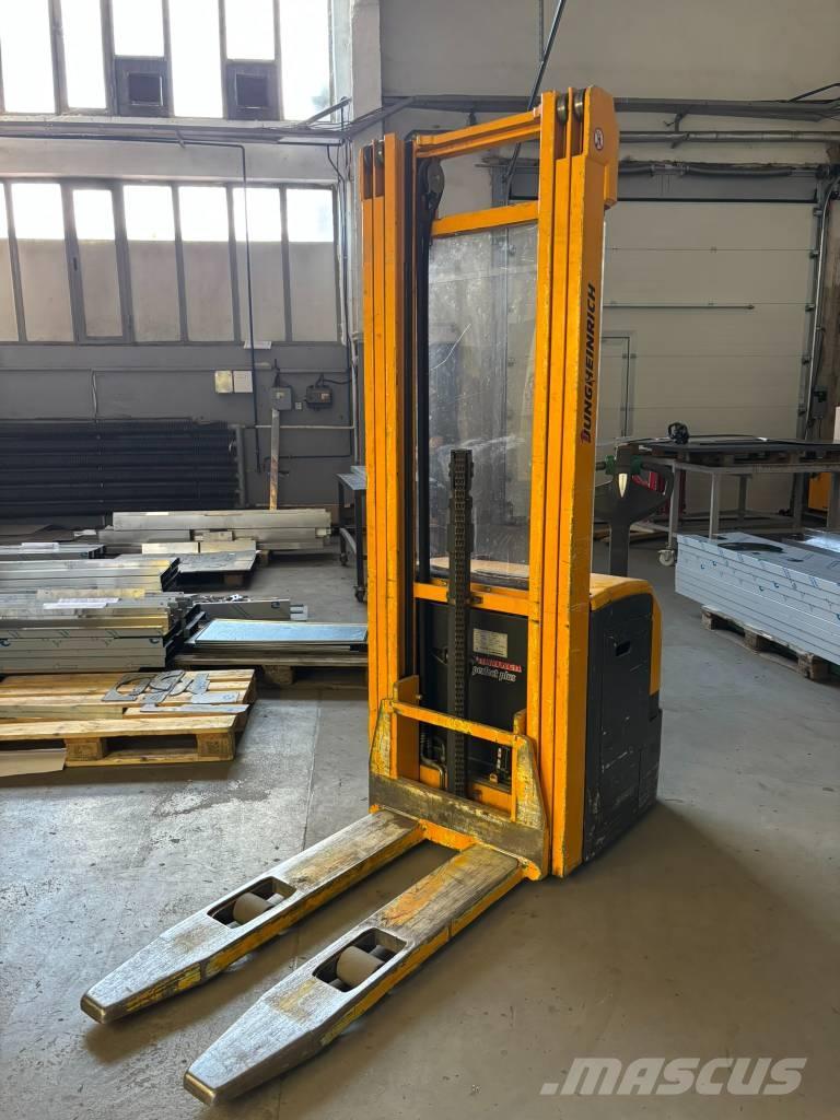 Jungheinrich EJC216 手推堆垛车