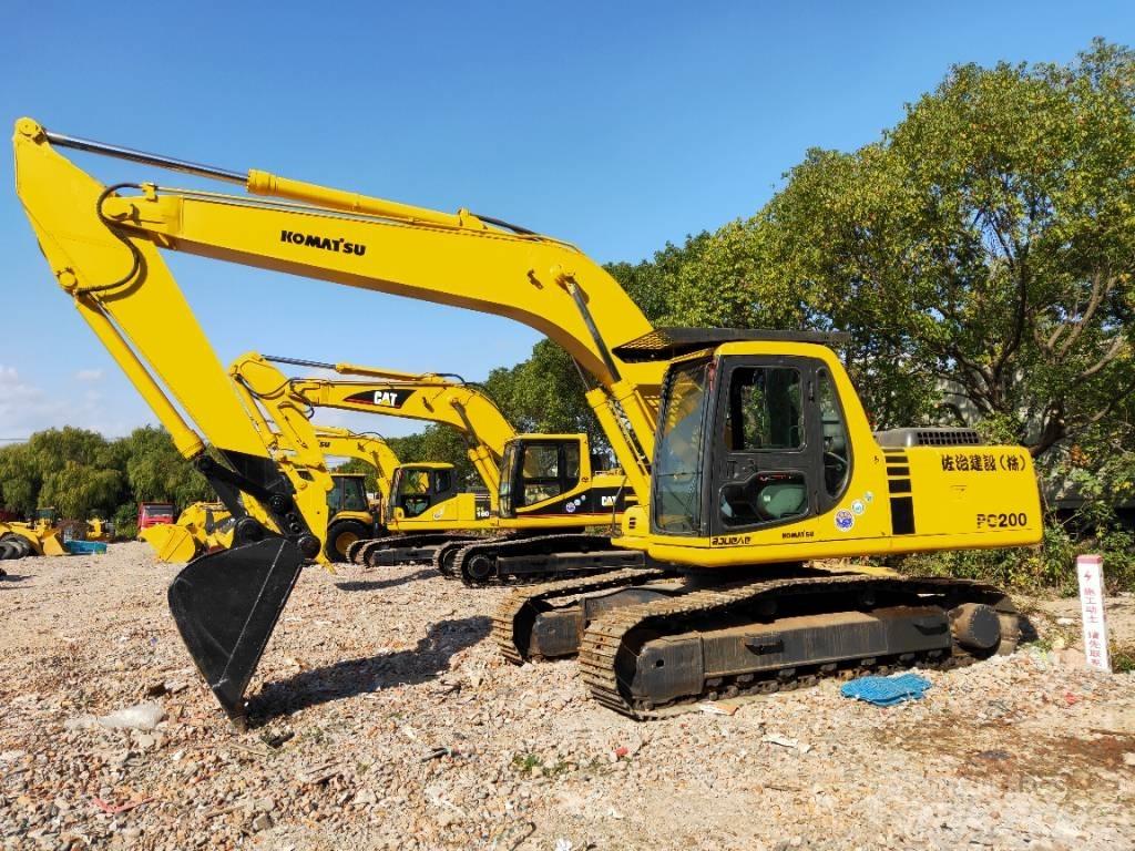 Komatsu PC200-6 履带挖掘机