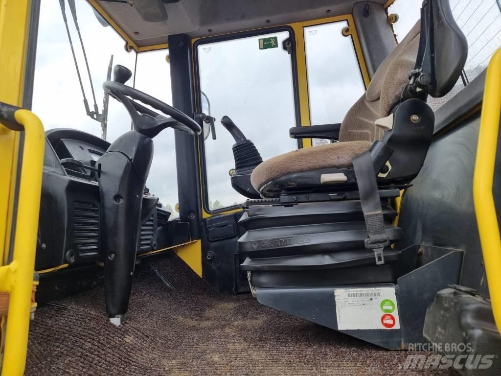 Bomag BW 213 D H-4 单轮压路机