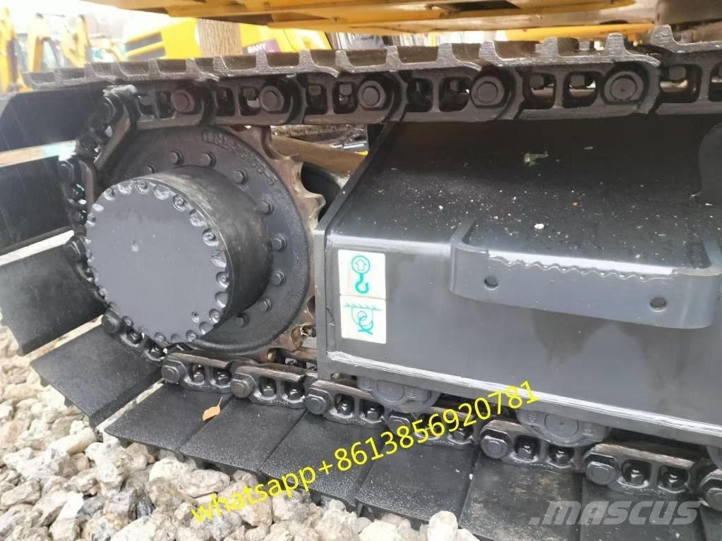 Komatsu PC 130-7 中型挖掘机