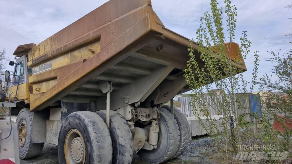 CAT 771D 刚性自卸车
