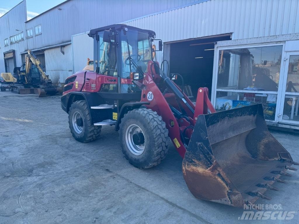Yanmar V100 (00778) 轮式装载机