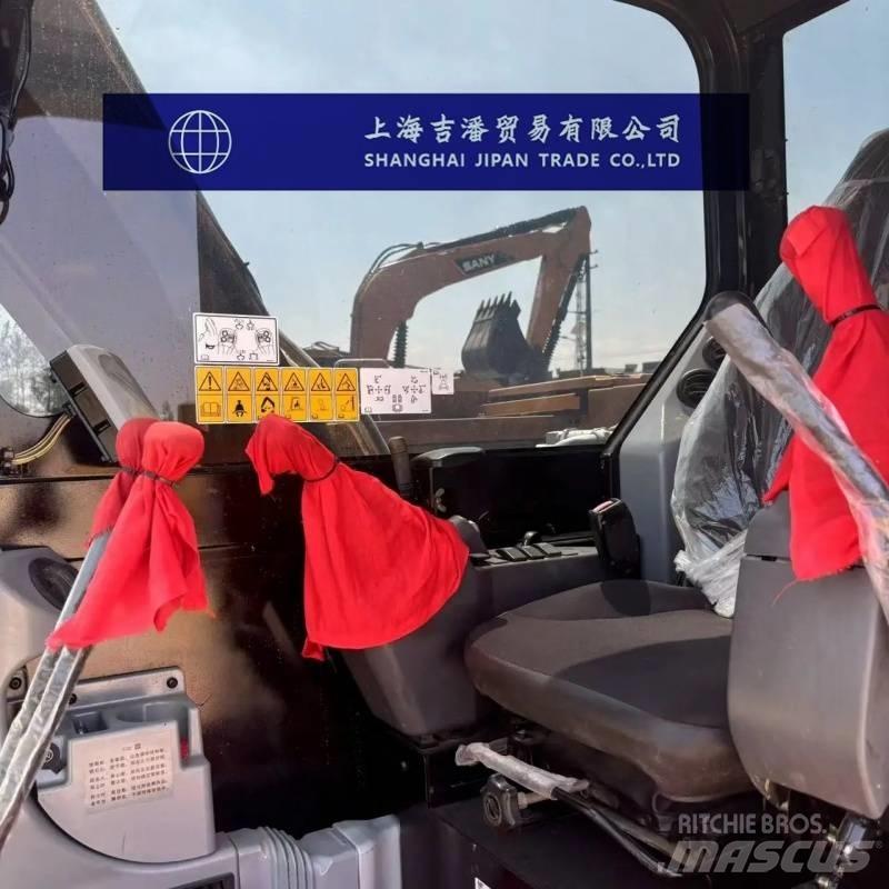 CAT 307E2 小型挖掘机