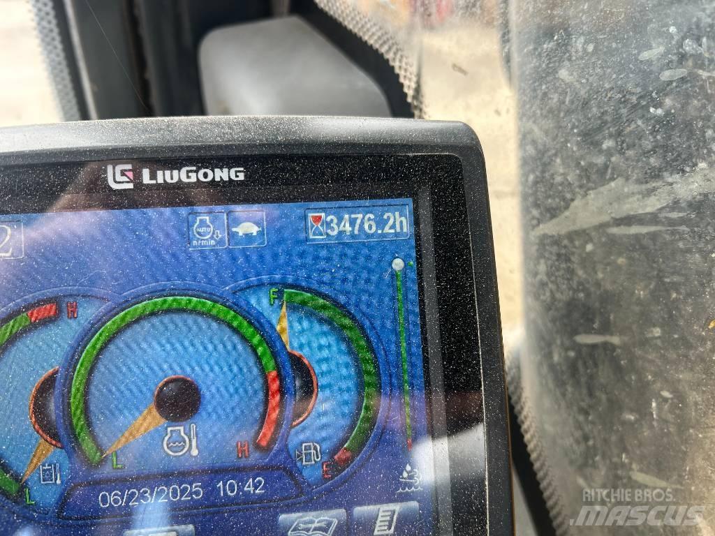 LiuGong 915 E 履带挖掘机