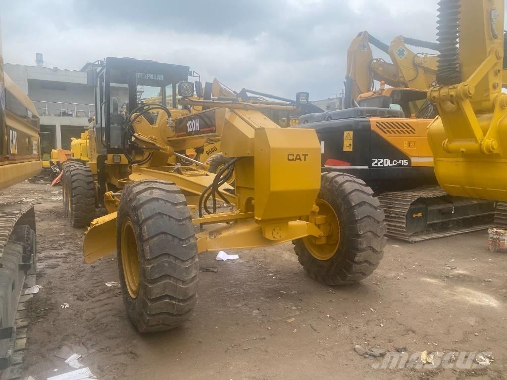 CAT 120 H 平地机/推土机