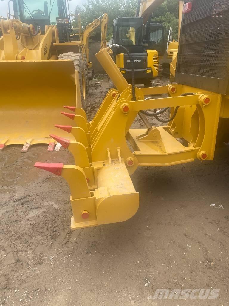 CAT 120 H 平地机/推土机