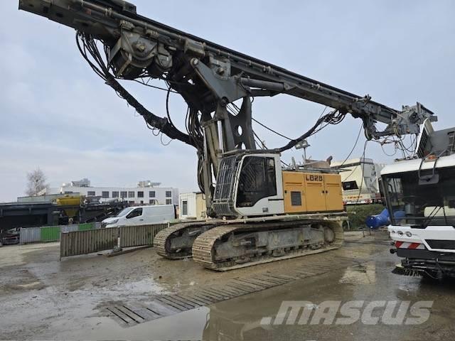 Liebherr LB 28 打桩机