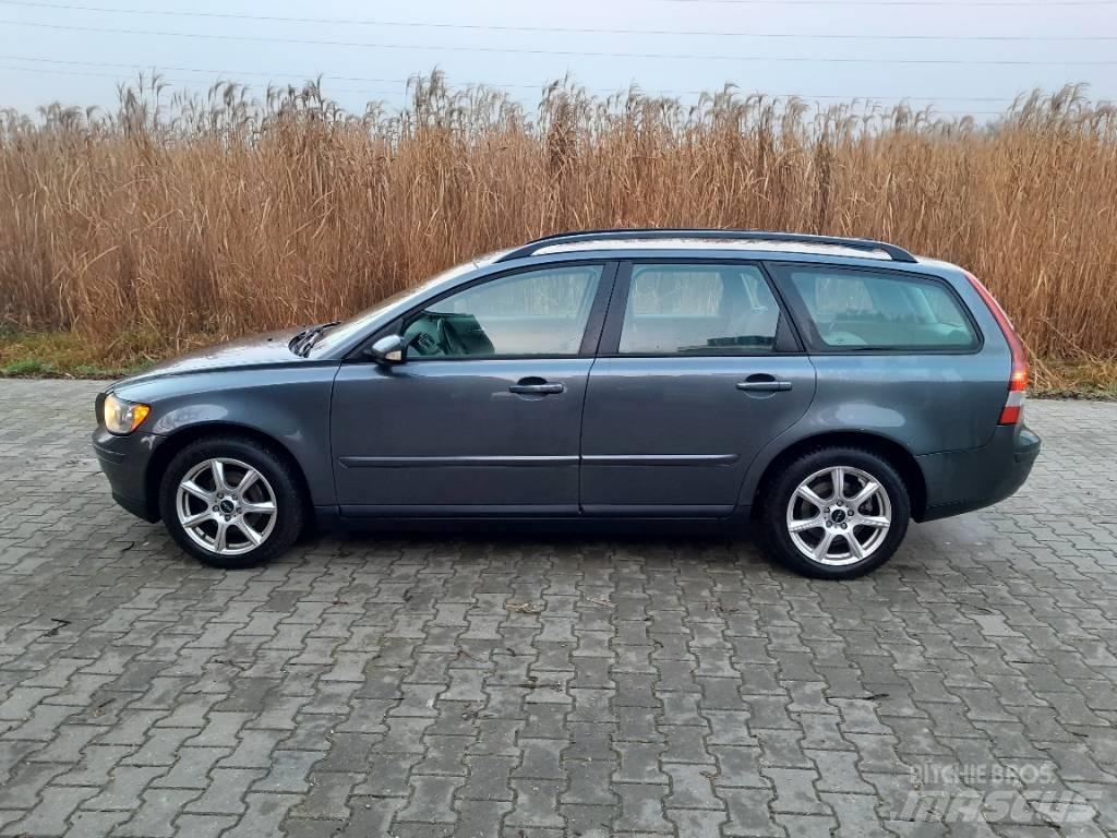 Volvo 1.6 D momentum 汽车