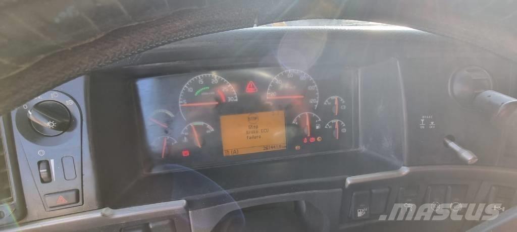 Volvo FM 12 工程吊钩车
