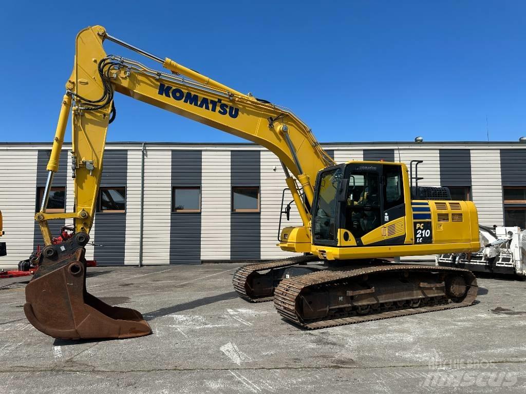 Komatsu PC210LC-11 履带挖掘机