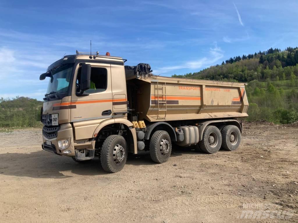 Mercedes-Benz Arocs 自卸式货车