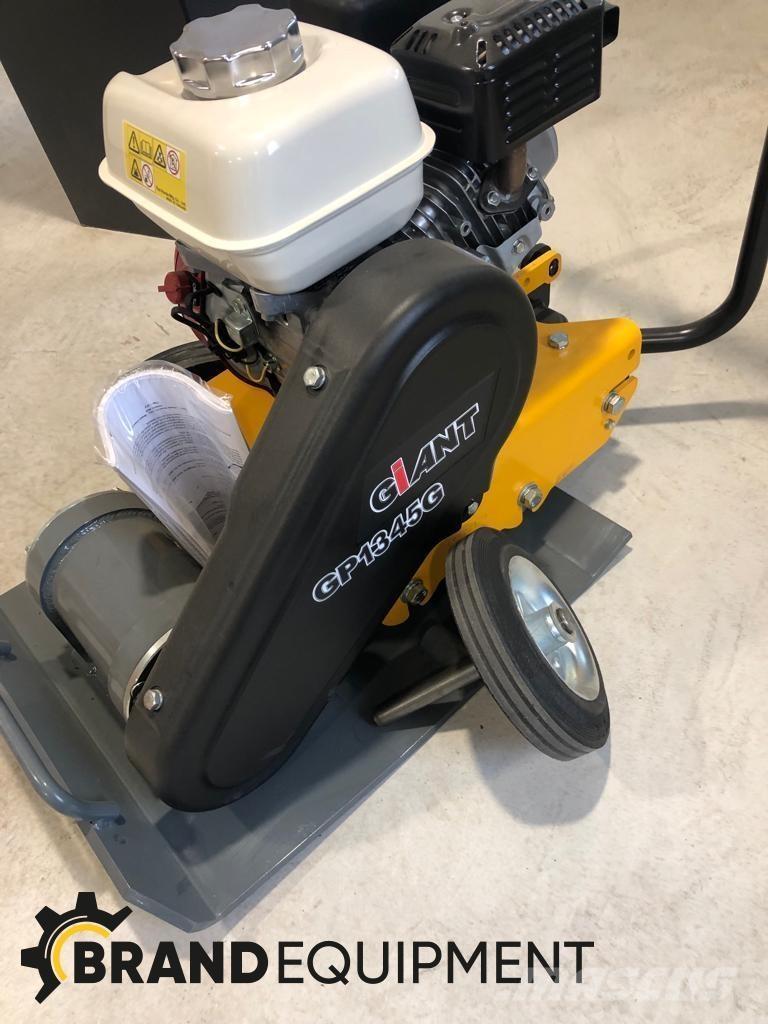 GiANT GP1345G 平板夯