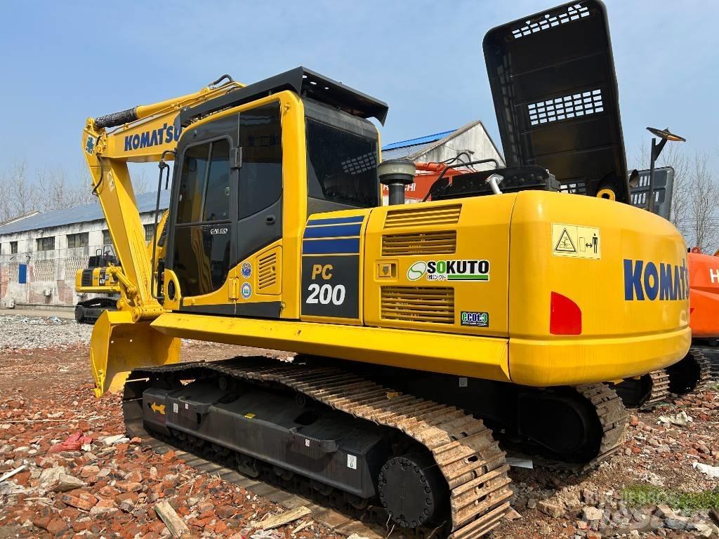 Komatsu PC 200-8 履带挖掘机