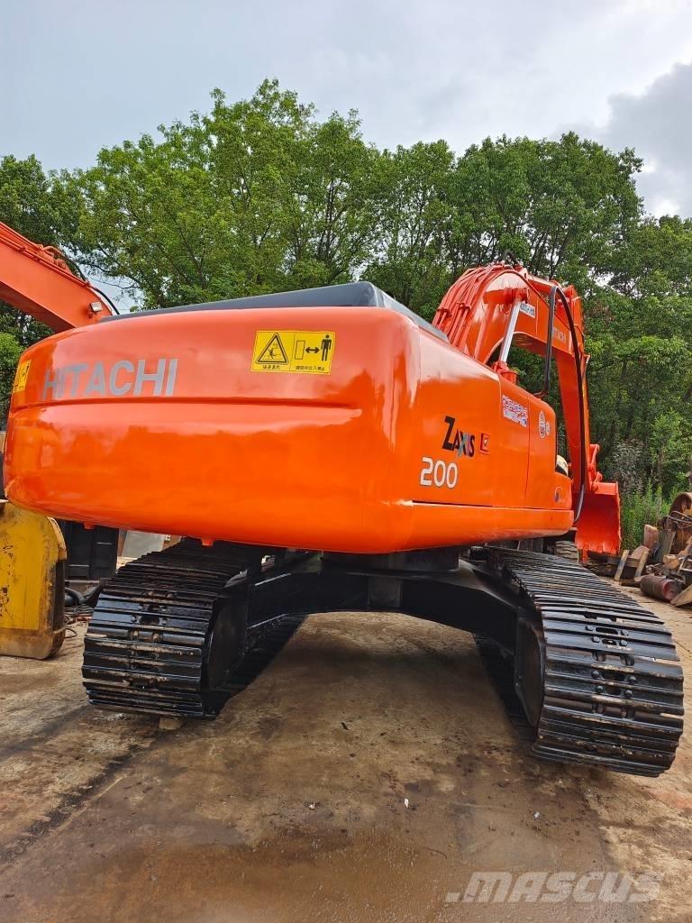 Hitachi Zaxis 200-3G 履带挖掘机