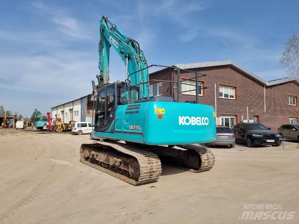 Kobelco SK 210-9 履带挖掘机