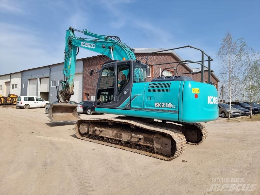 Kobelco SK 210-9 履带挖掘机