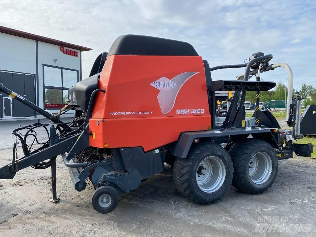 Kuhn VBP 2160 OC 23 圆捆打捆机