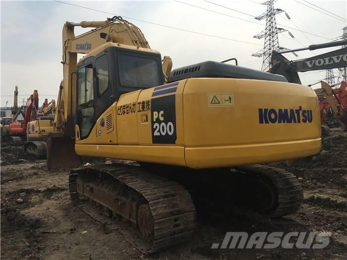 Komatsu PC 200-7 履带挖掘机