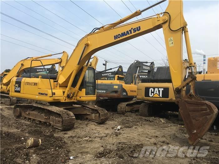 Komatsu PC 200-7 履带挖掘机