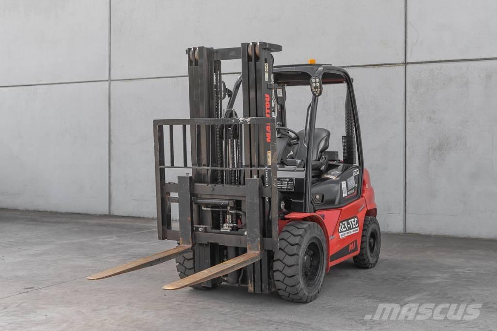 Manitou MI 30 D 柴油叉车