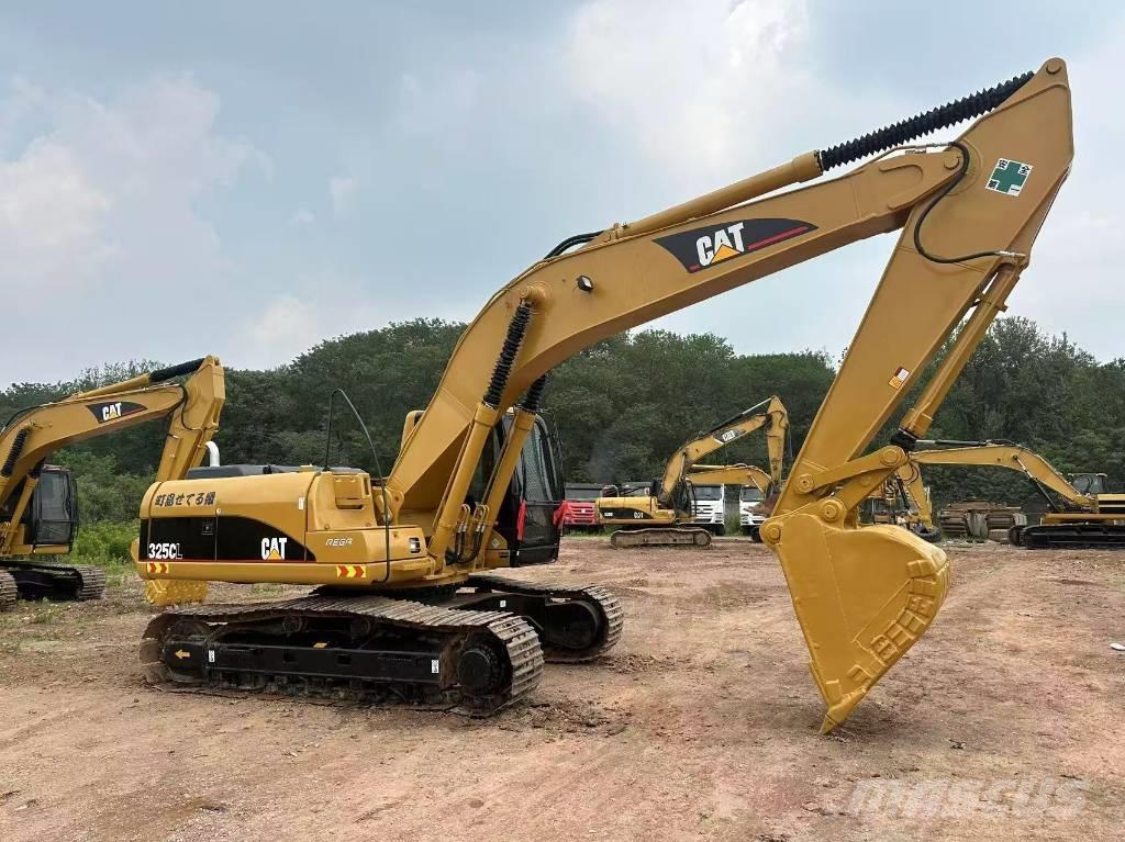 CAT 325 CL 履带挖掘机