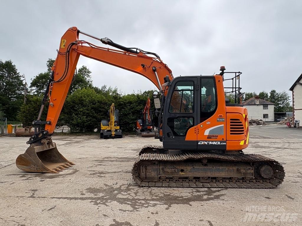 Doosan Dx140lcr-5 履带挖掘机
