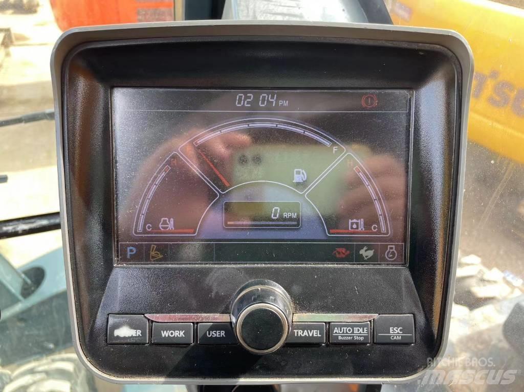 Hyundai R210W-9 轮式挖掘机