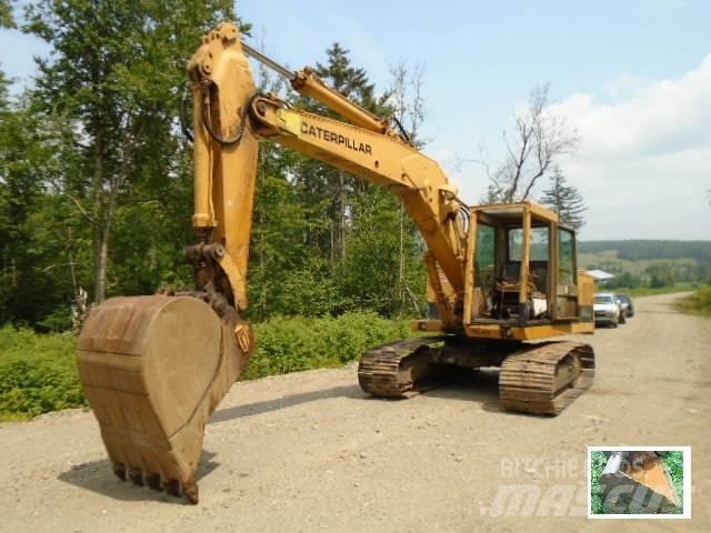 CAT 215 履带挖掘机