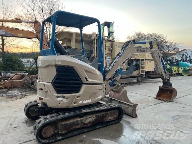 Bobcat E 27 小型挖掘机